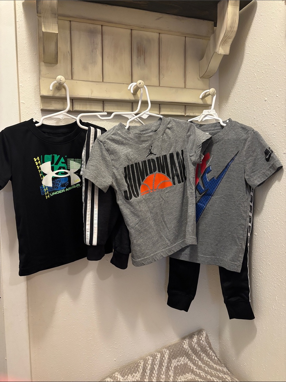 Kids athletic leisure bundle